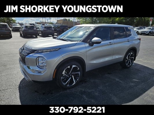 2024 Mitsubishi Outlander SE in Youngstown, OH - Jim Shorkey Youngstown