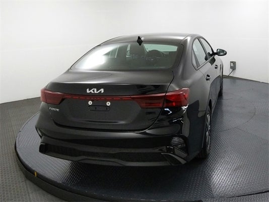 2023 Kia Forte LXS in Youngstown, OH - Jim Shorkey Youngstown