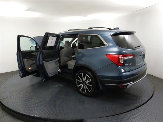 2021 Honda Pilot Touring 8 Passenger in Youngstown, OH - Jim Shorkey Youngstown