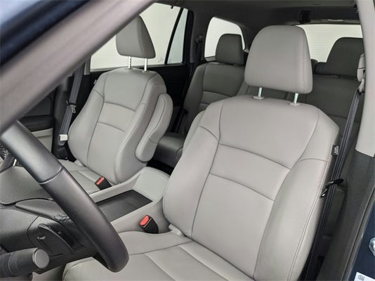 2021 Honda Pilot Touring 8 Passenger in Youngstown, OH - Jim Shorkey Youngstown