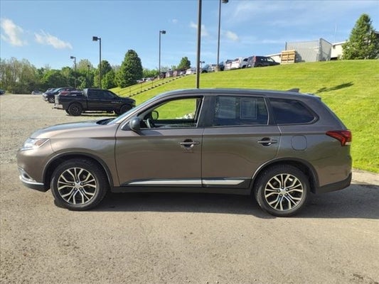 2018 Mitsubishi Outlander ES in Youngstown, OH - Jim Shorkey Youngstown