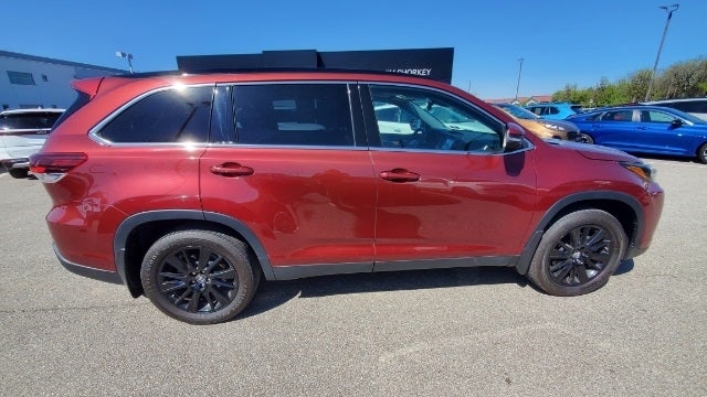 2019 Toyota Highlander SE V6 in Youngstown, OH - Jim Shorkey Youngstown